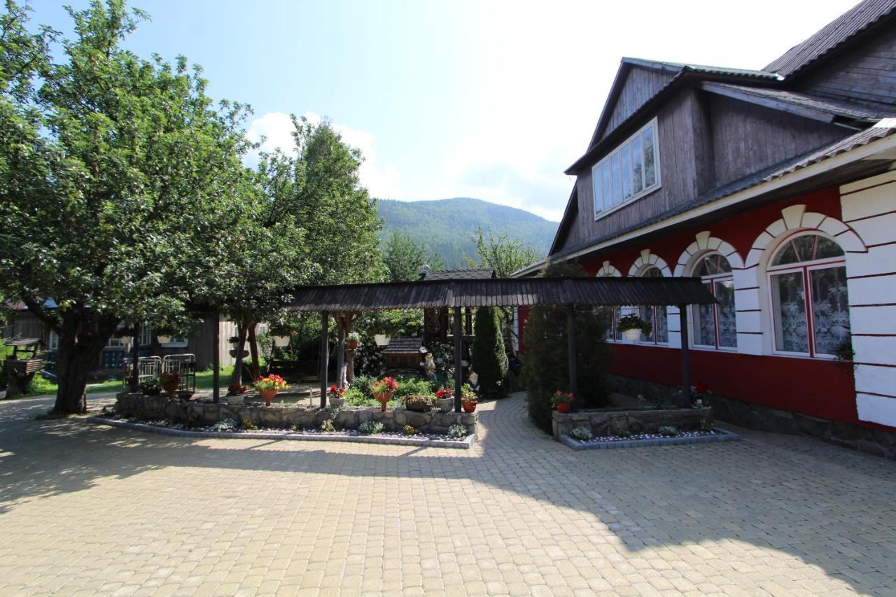 Котедж "Явірник" Tatariv Exterior photo